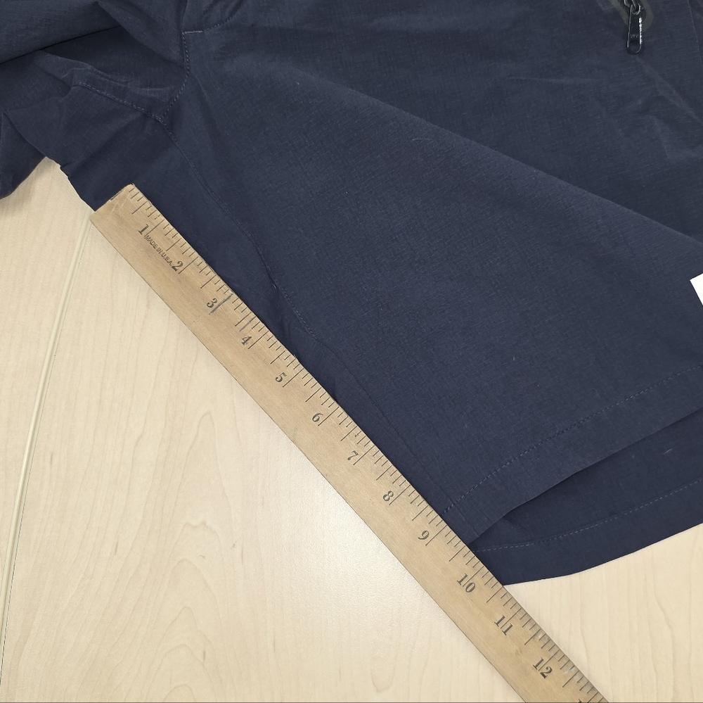 Helly Hansen Men's Dark Blue Athletic Shorts - Picture 2 of 7